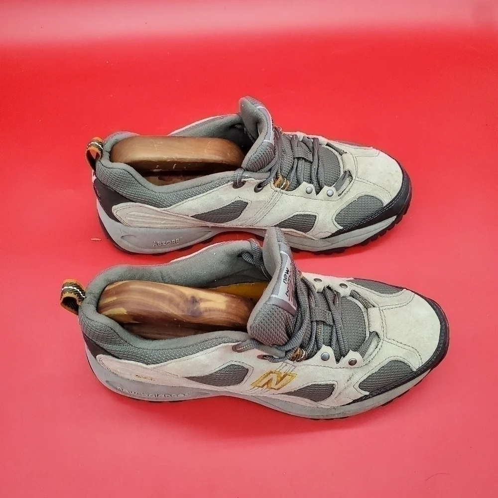 New Balance Country Trail Walkers 642 Men's 7.5 D Shoes Tan Brown Suede